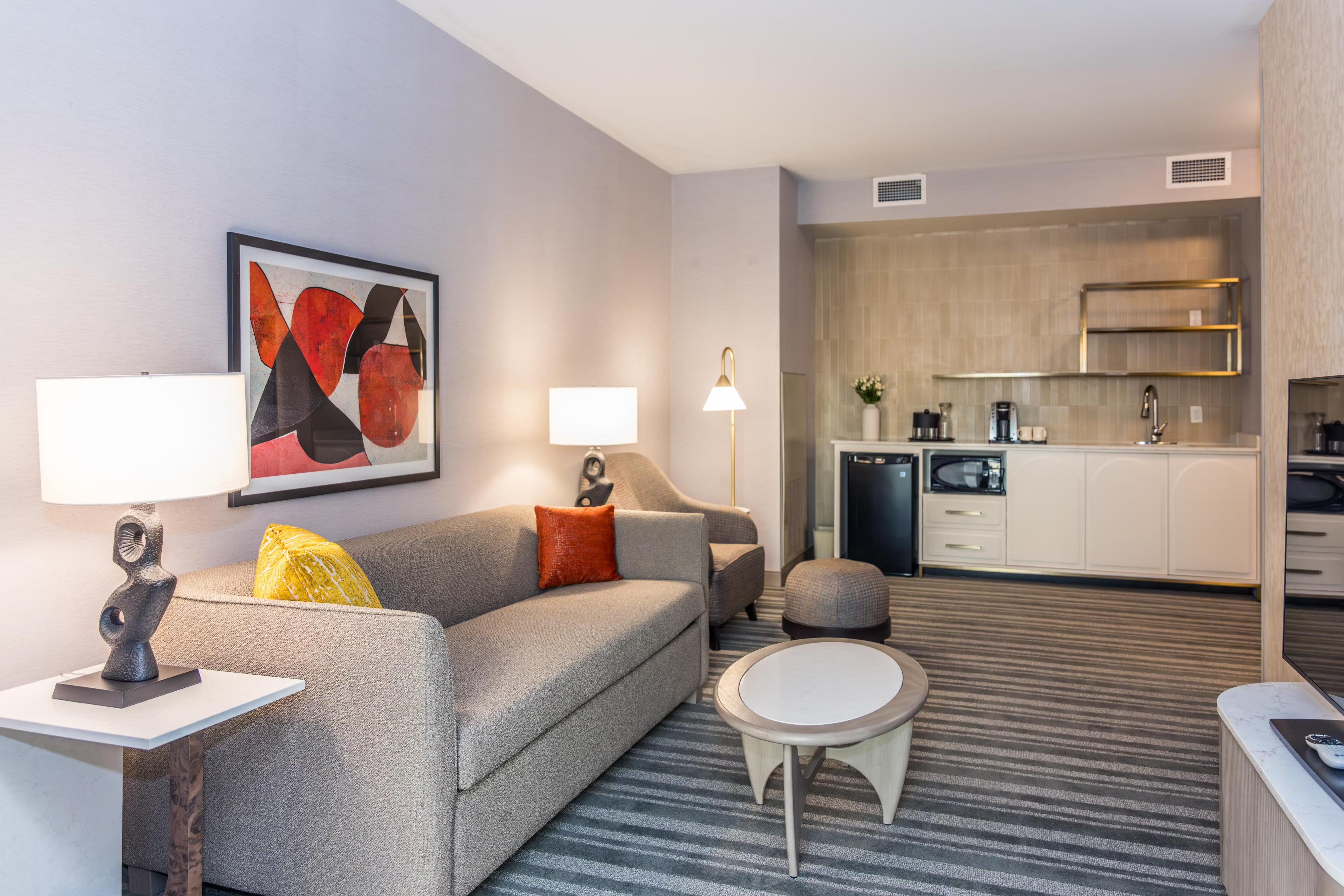 Voco The Clair Cincinnati Downtown Junior Suite