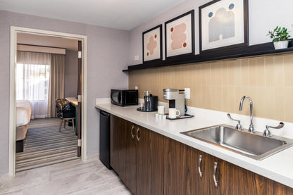 Voco The Clair Cincinnati Downtown Corner Suite